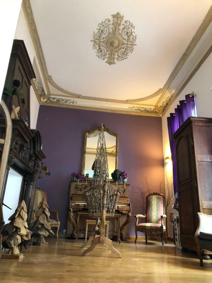 Le Carre Des Arts Hotel Le Cateau-Cambresis Bagian luar foto